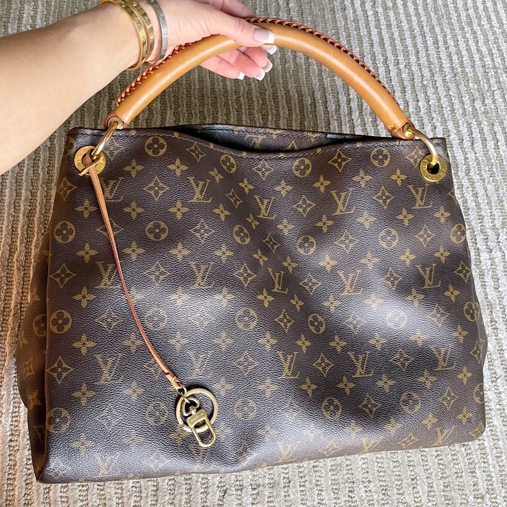 Louis Vuitton Artsy Discontinued Large Bag